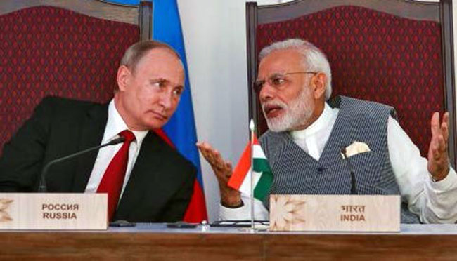 India, Russia Ink 16 Pacts, Including 2 Key Defense Deals